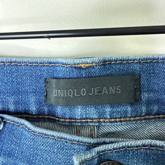 Uniqlo Jeans Women's Size 27 Straight Leg Stretch 5-Pocket Mid-Rise Denim - Picture 3 of 7
